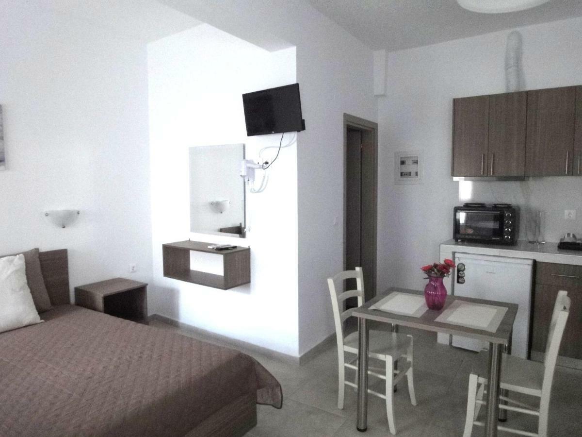 Apartamento Nikogroup Mona Lisa Polychrono Exterior foto