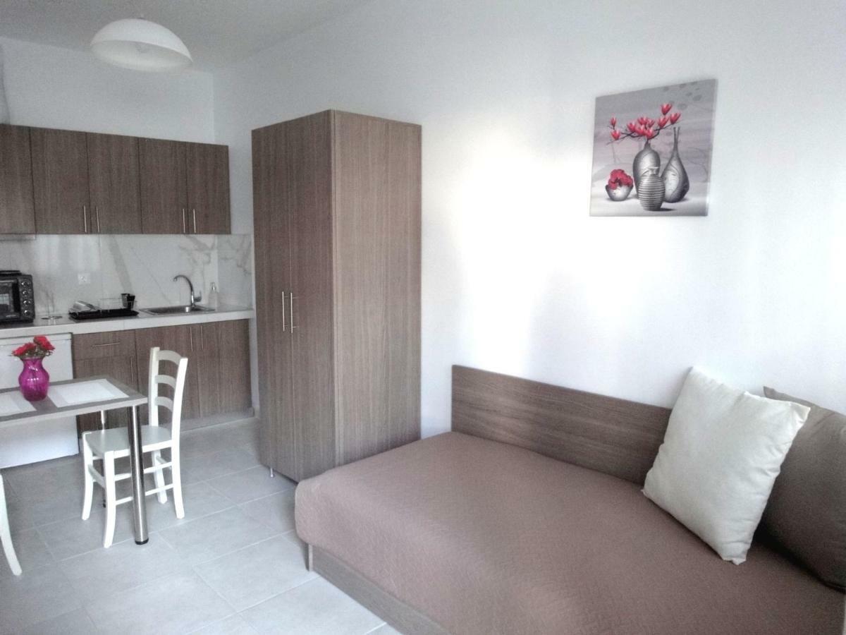 Apartamento Nikogroup Mona Lisa Polychrono Exterior foto